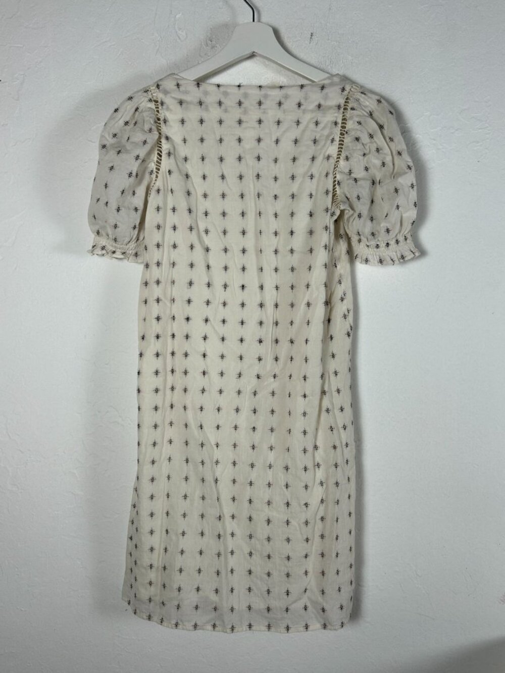 Anthropologie DRA Los Angeles Cream Embroidered Button Mini Dress XS Puff Sleeve - Picture 3 of 10